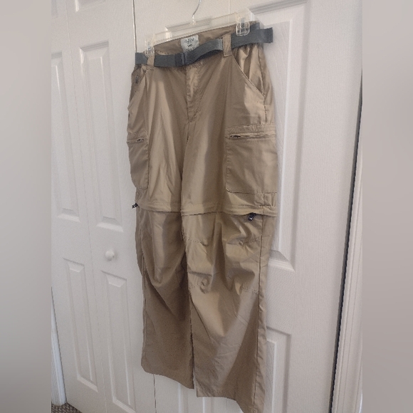 L. L. Bean Convertible Zip Off Hiking Pants Khaki sz SP - Picture 1 of 6